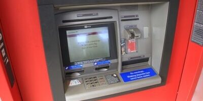 ゆうちょ銀行ATMでの5千円札の出し方は？